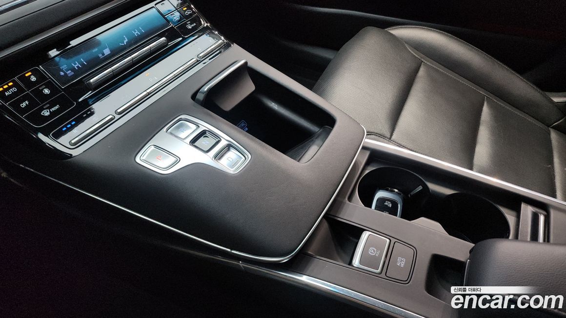 Hyundai Grandeur 2021