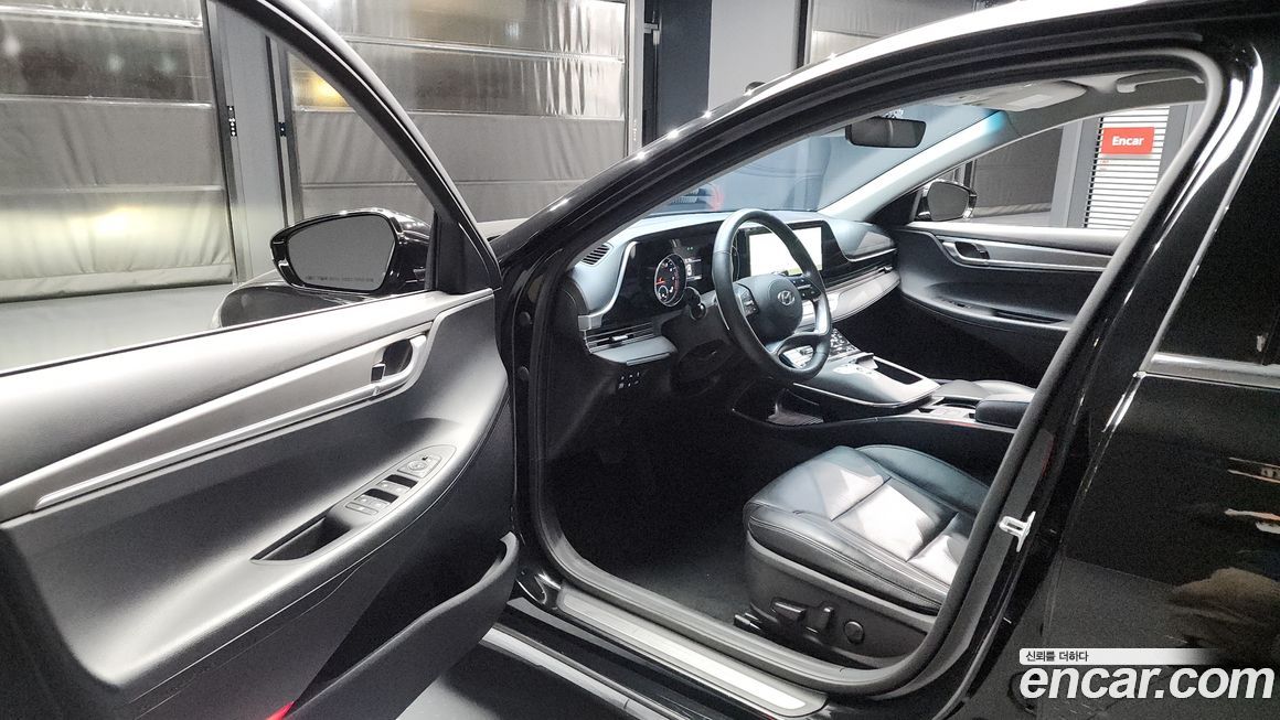 Hyundai Grandeur 2021