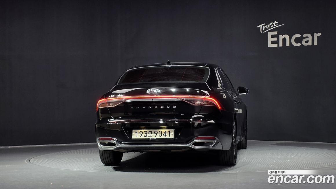 Hyundai Grandeur 2021