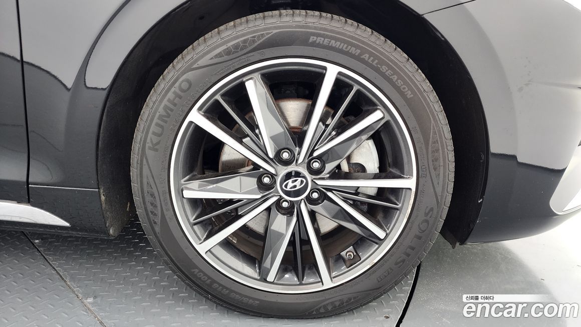 Hyundai Grandeur 2020