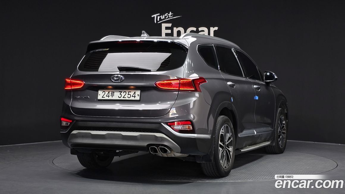 Hyundai Santafe 2020