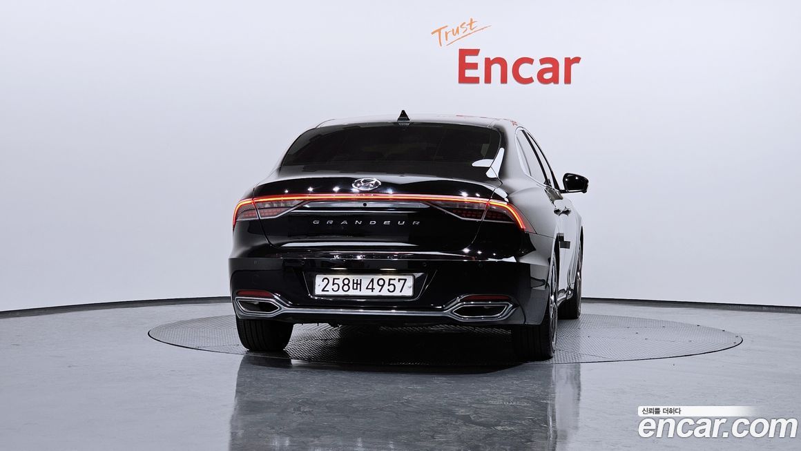 Hyundai Grandeur 2022