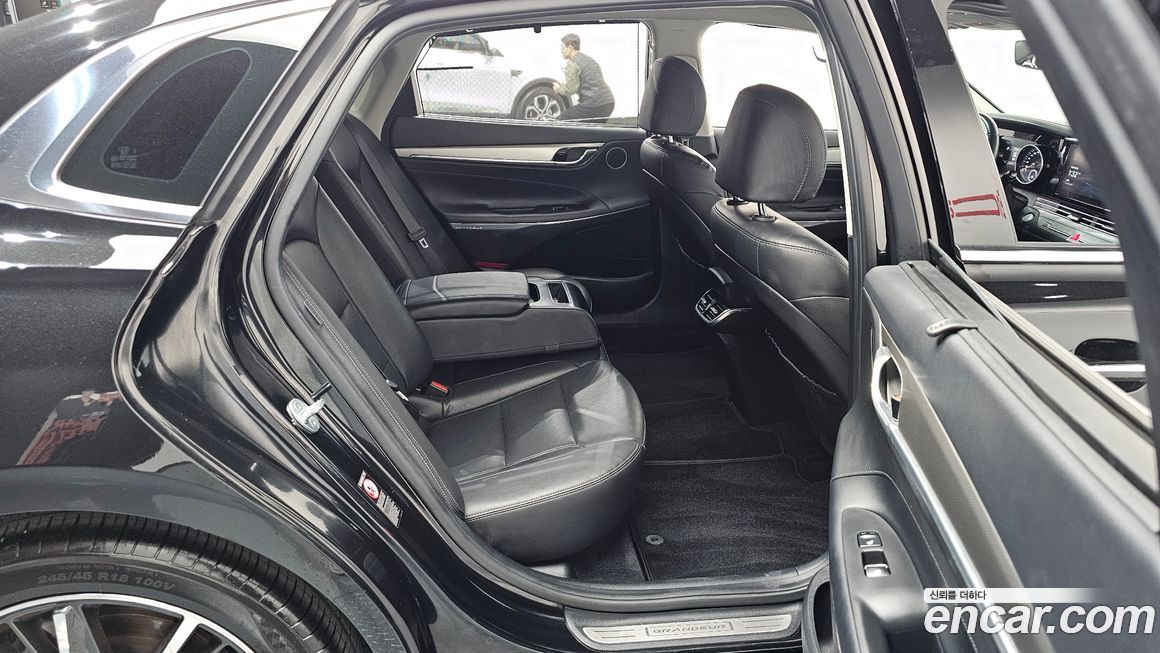 Hyundai Grandeur 2022