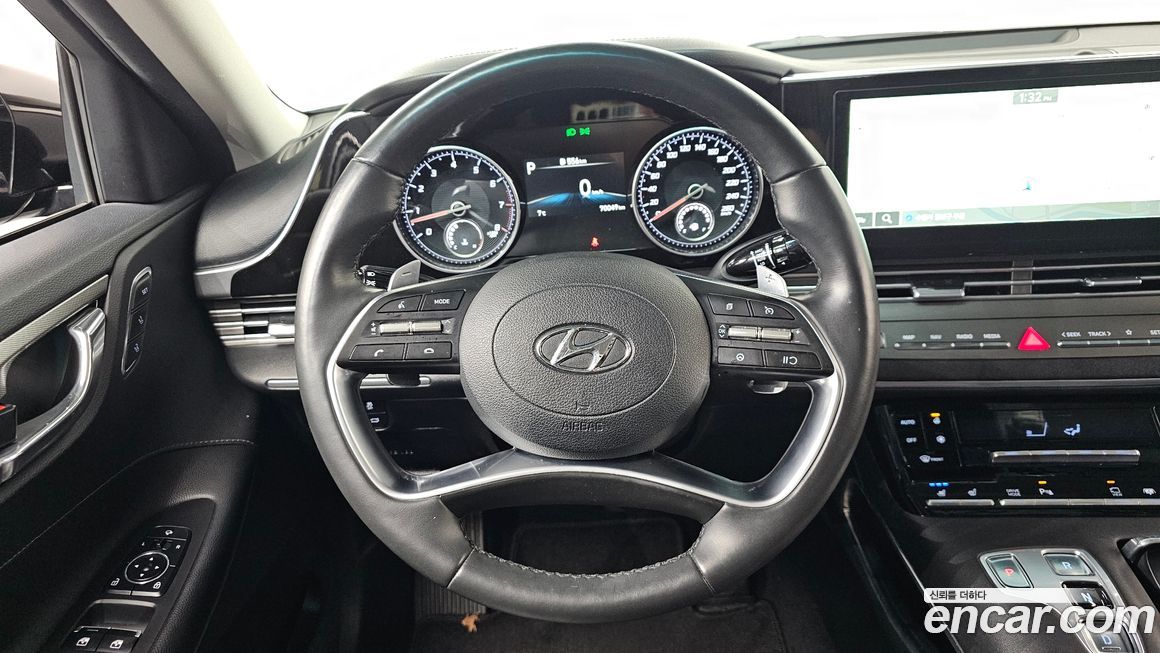 Hyundai Grandeur 2022