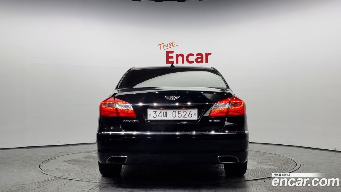 Hyundai Genesis 2014