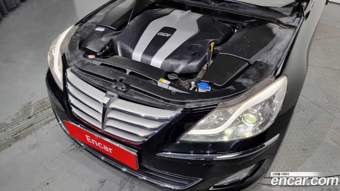 Hyundai Genesis 2014