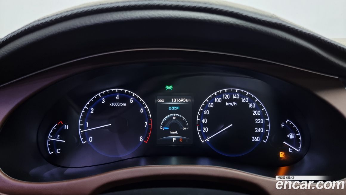 Hyundai Genesis 2014