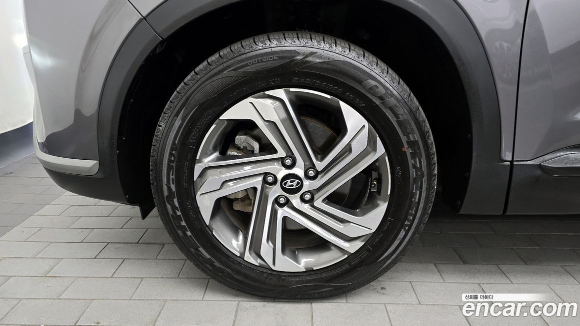 Hyundai Santafe 2022