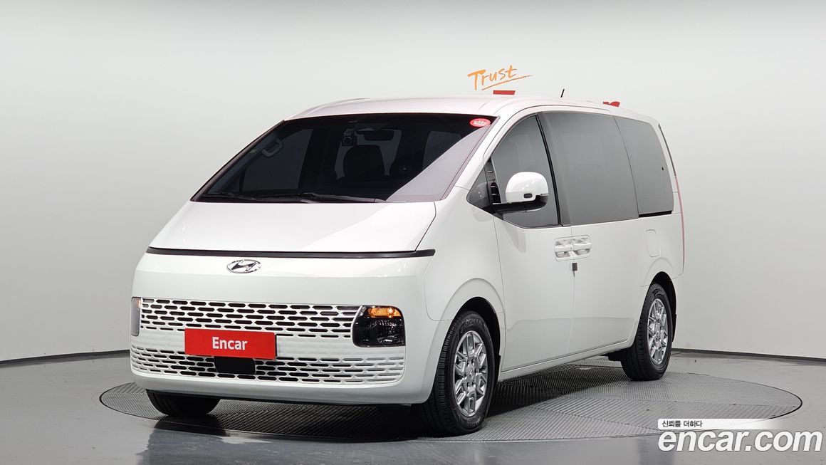 Hyundai Staria 2022