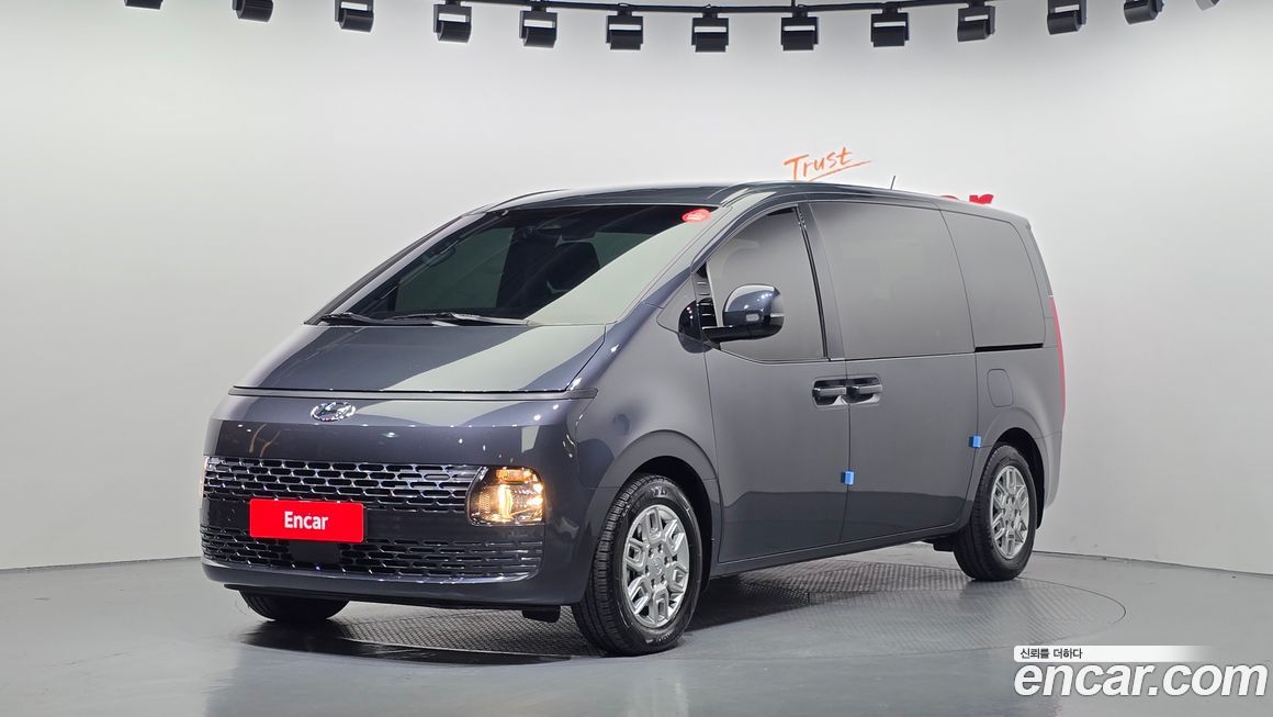 Hyundai Staria 2023