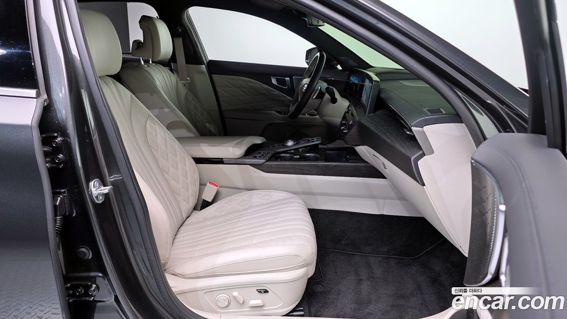 Kia K8 2023