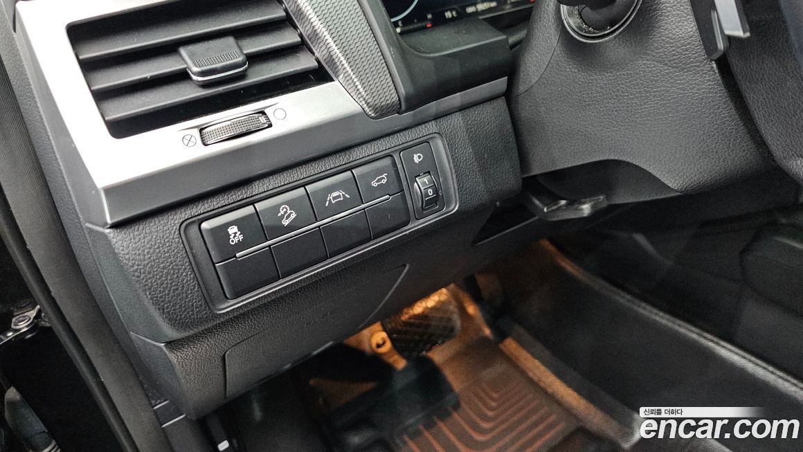 KG_Mobility_Ssangyong Rexton 2021