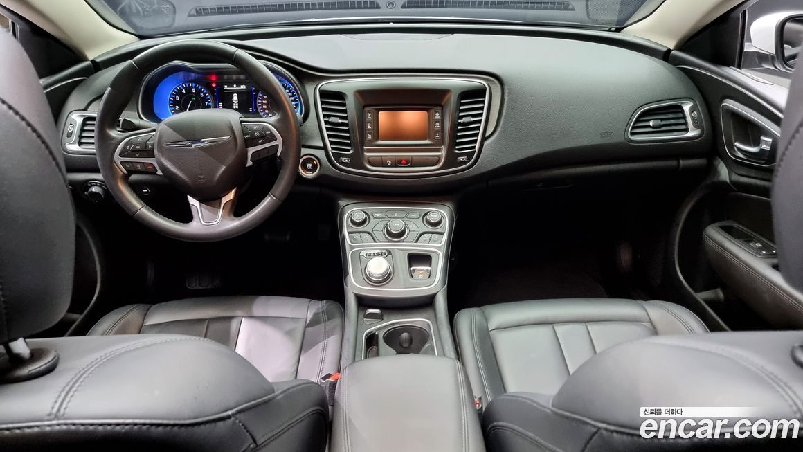 Chrysler 200 2015