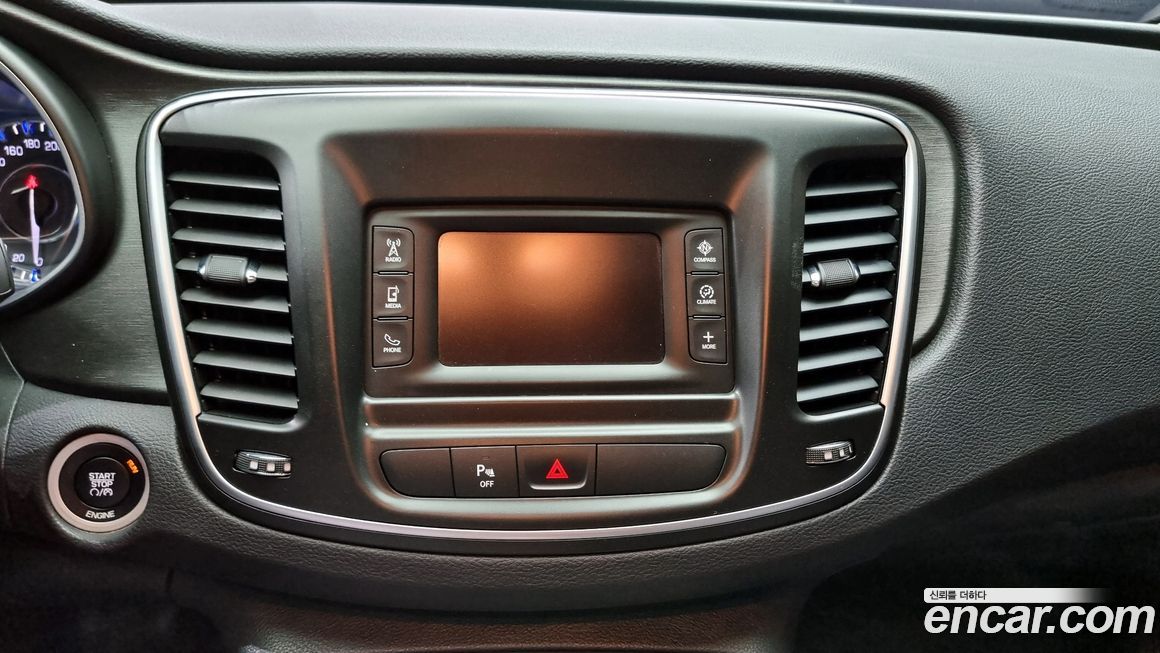Chrysler 200 2015