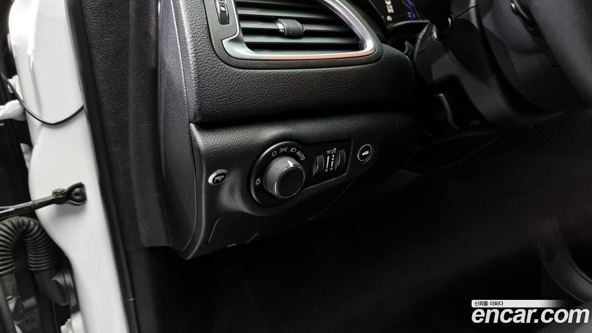Chrysler 200 2015