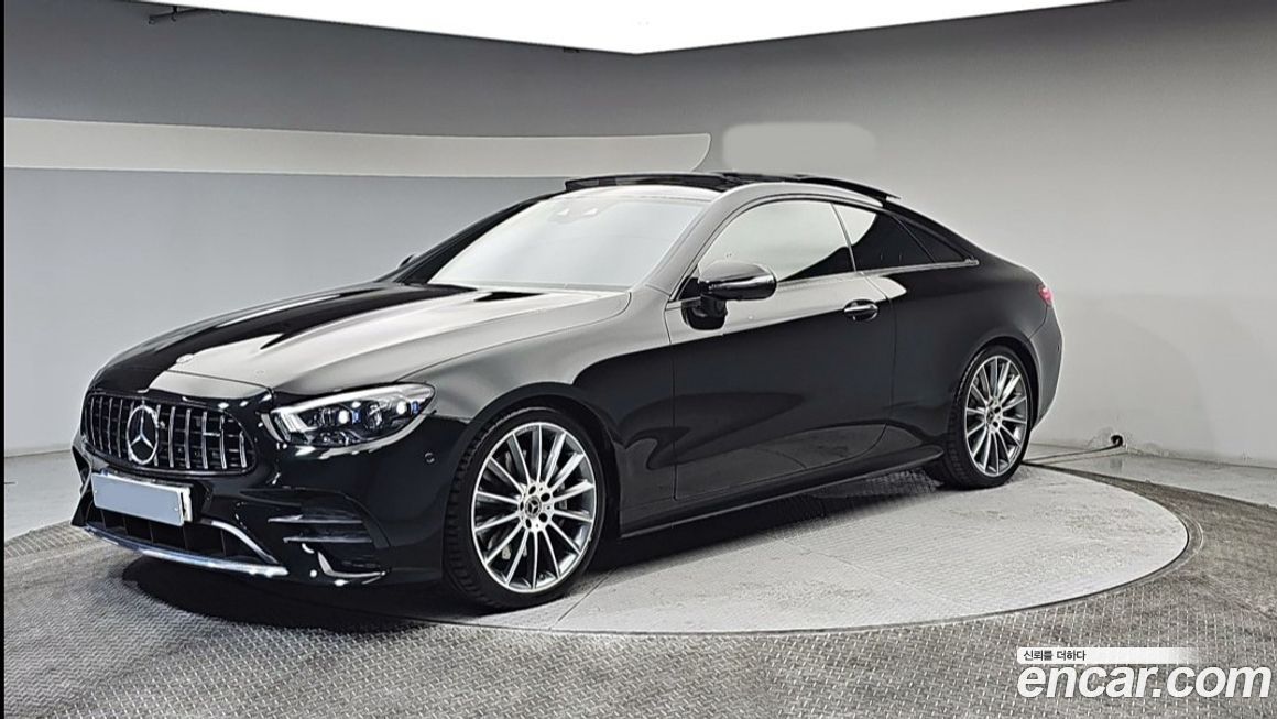 Mercedes-Benz E-Class 2021