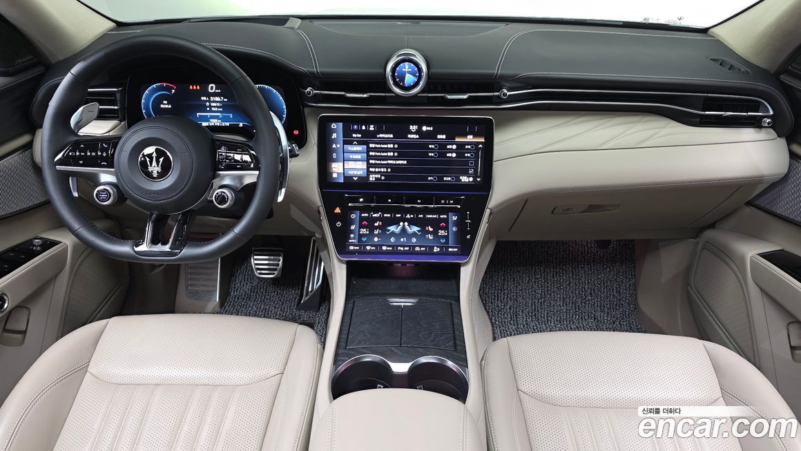 Maserati Grecale 2023