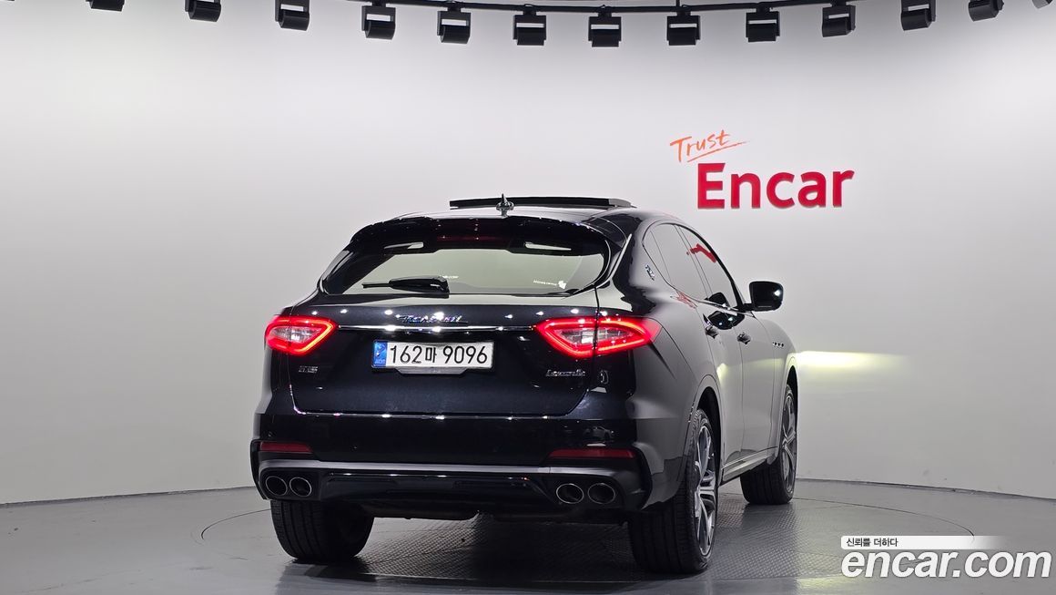 Maserati Levante 2020