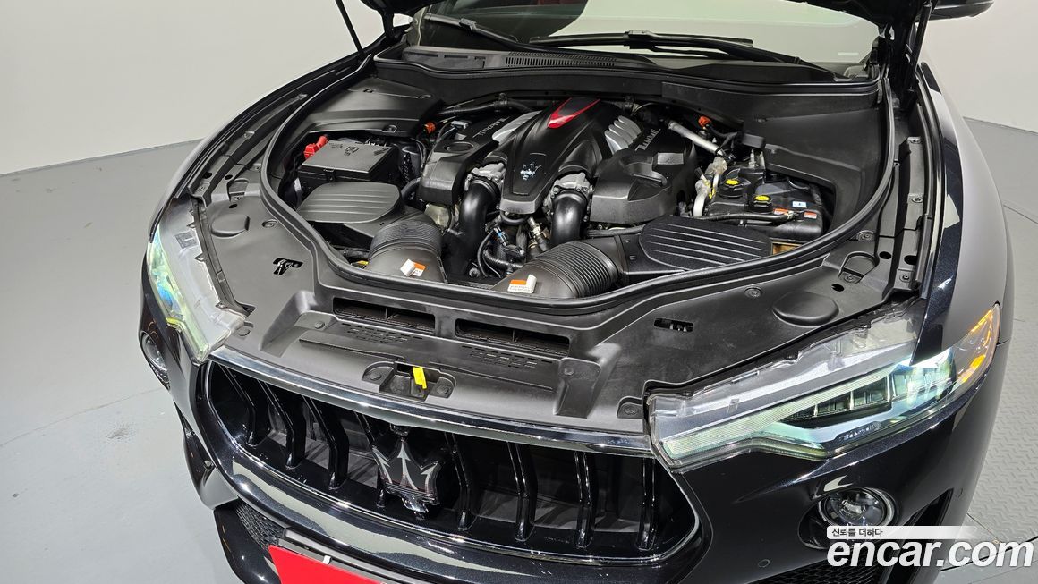 Maserati Levante 2020