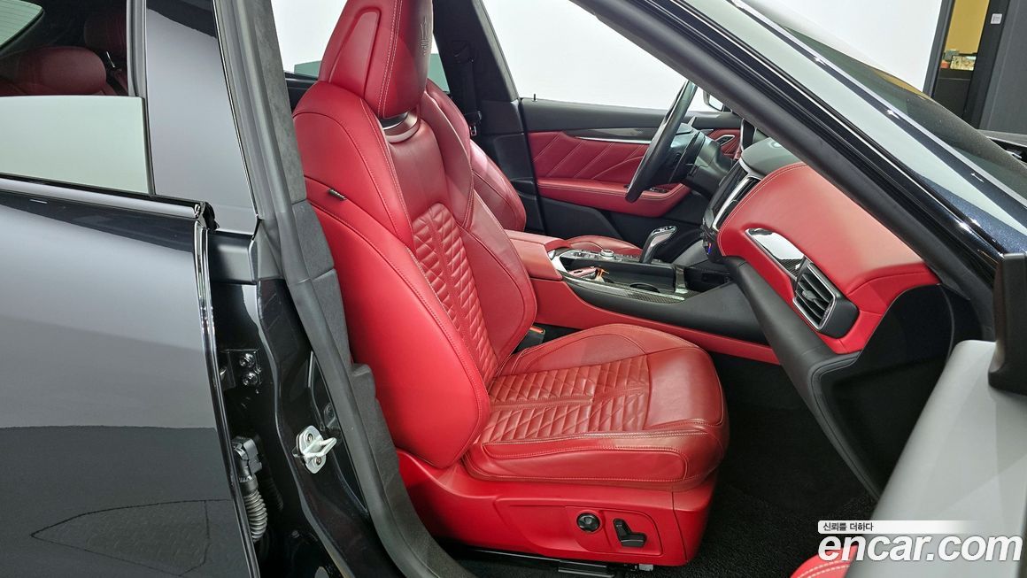 Maserati Levante 2020