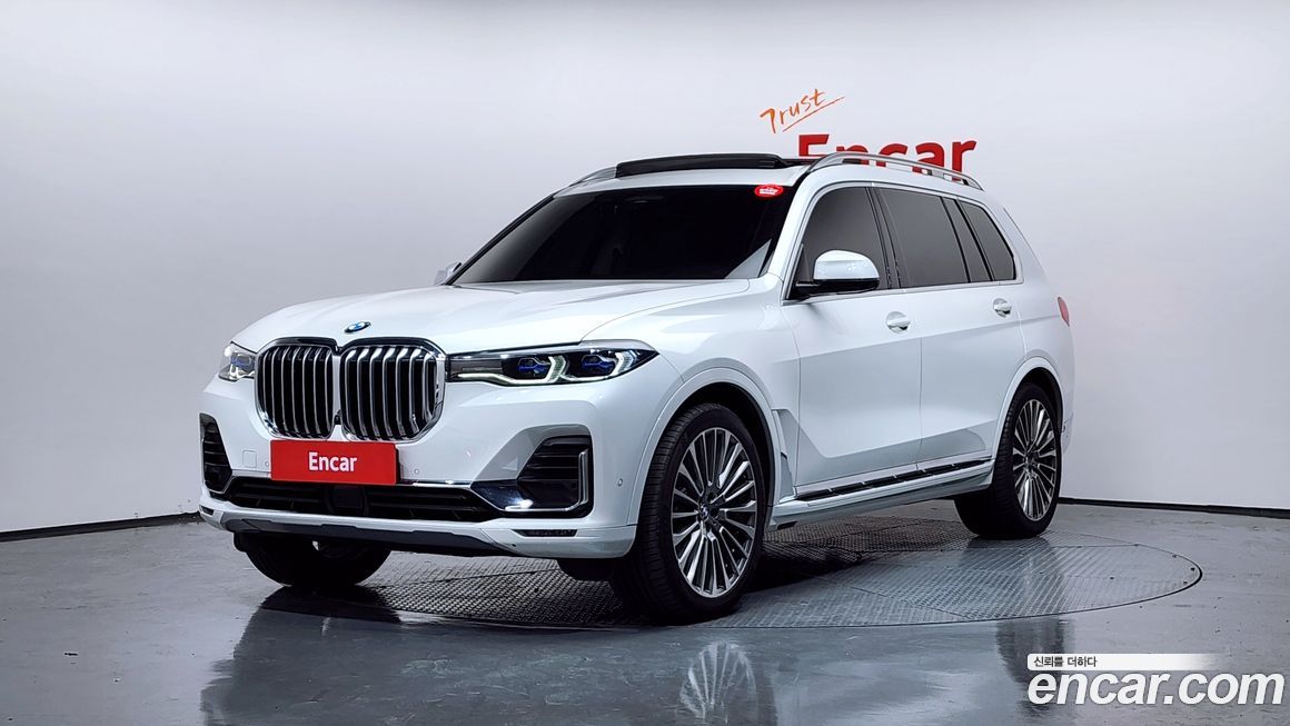 BMW X7 2021