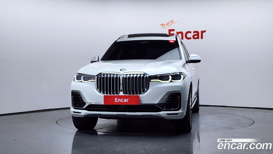 BMW X7 2021