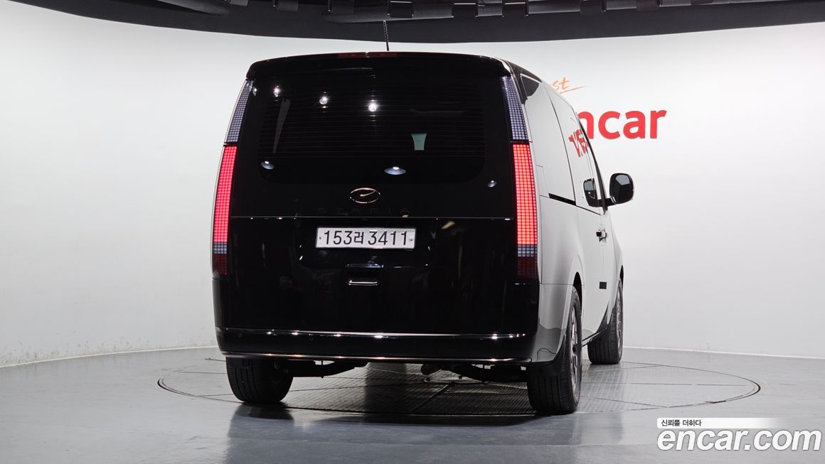 Hyundai Staria 2022