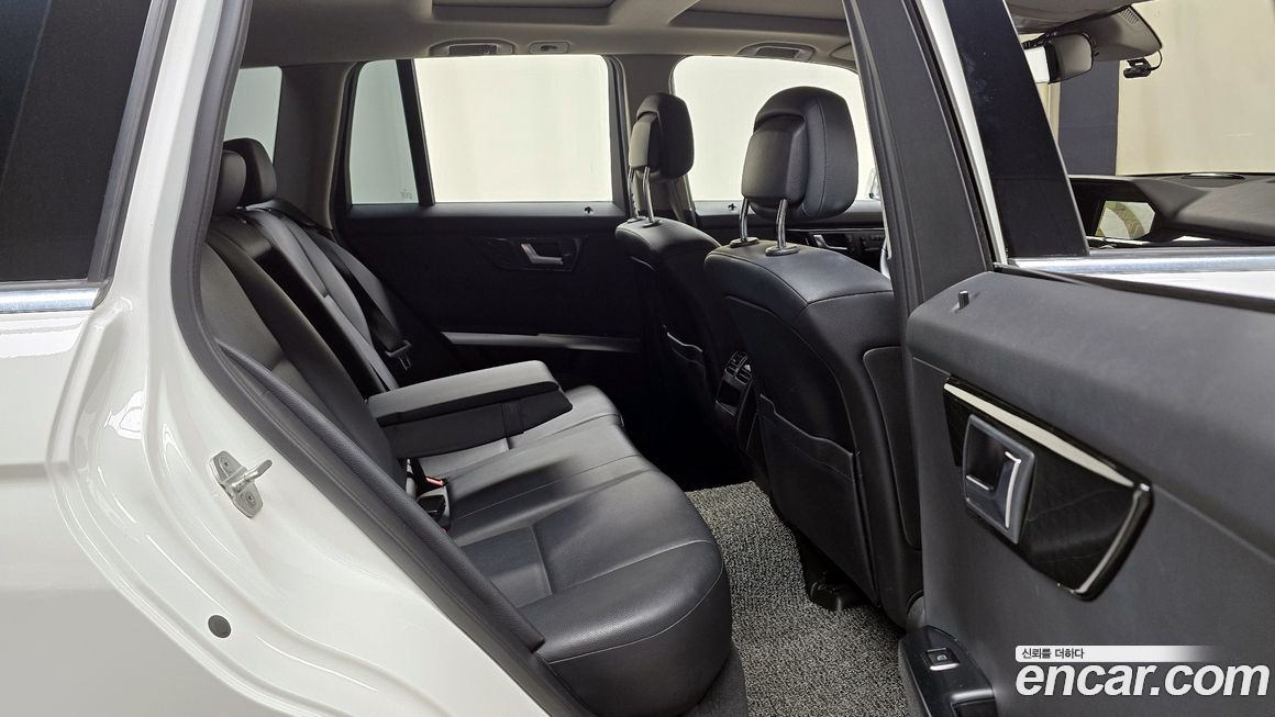 Mercedes-Benz GLK-Class 2013