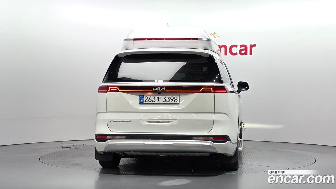 Kia Canival 2021
