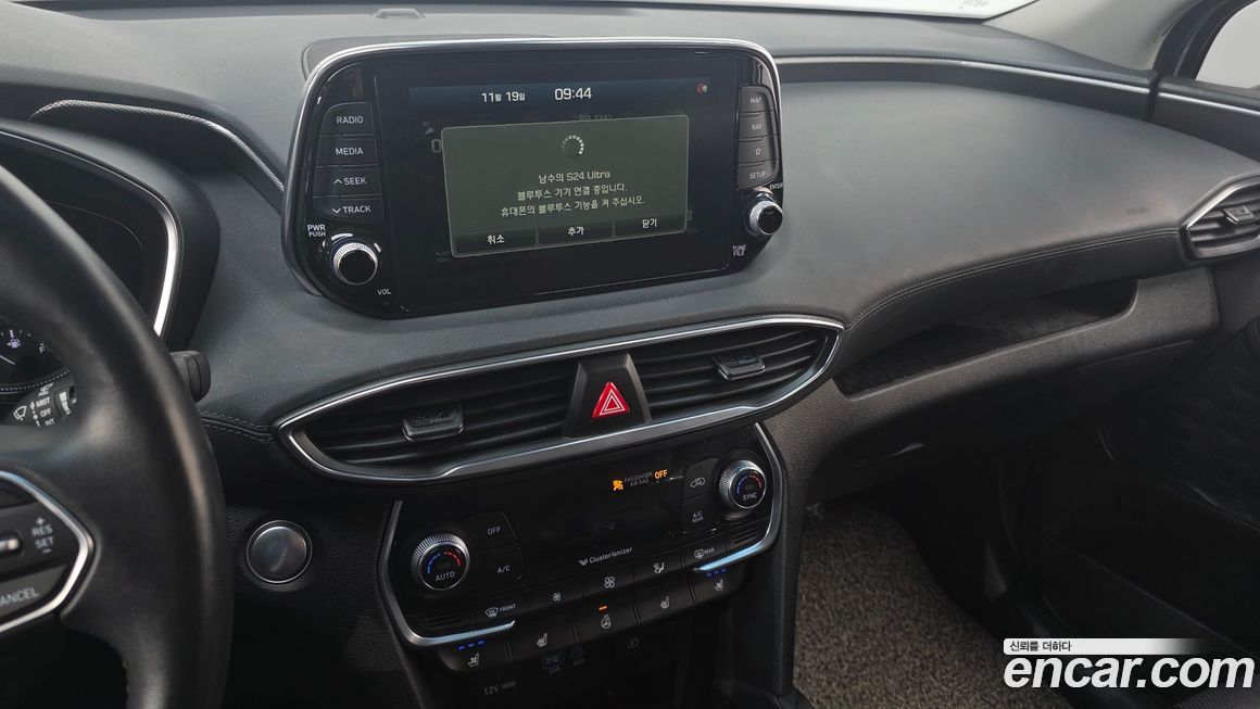 Hyundai Santafe 2019