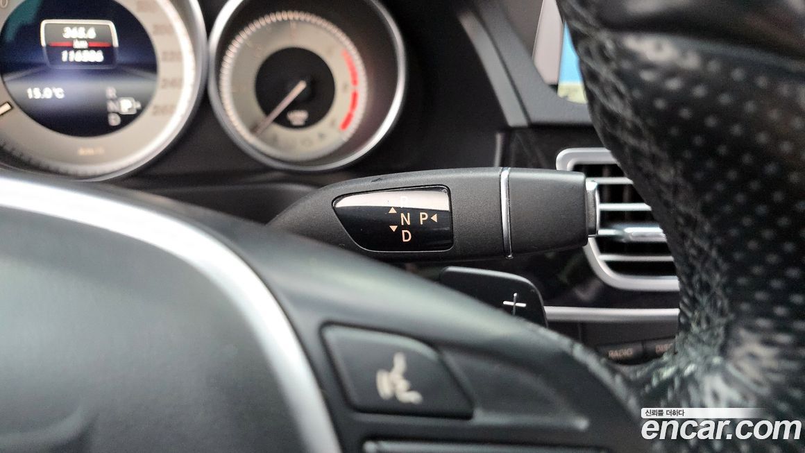 Mercedes-Benz E-Class 2015