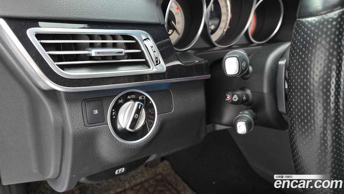 Mercedes-Benz E-Class 2015