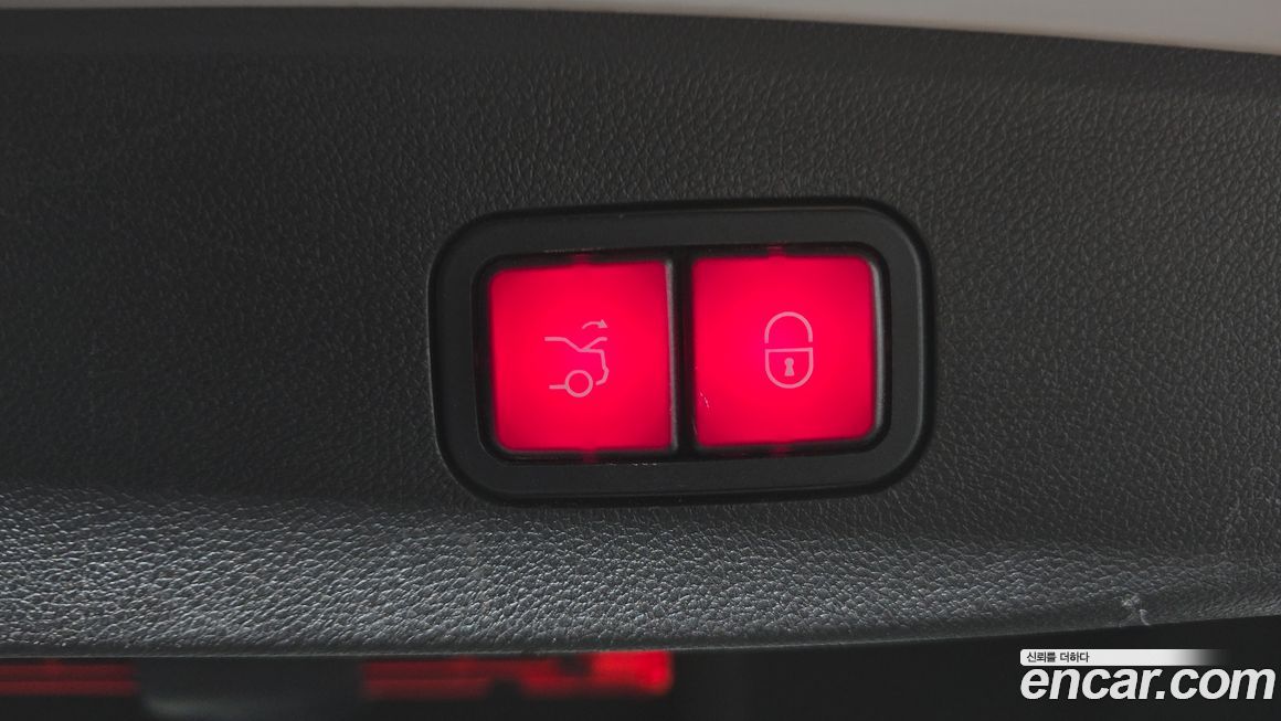 Mercedes-Benz E-Class 2015