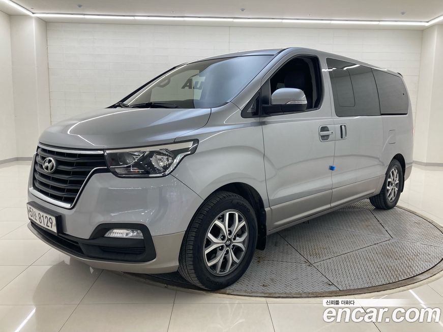 Hyundai Starex 2019