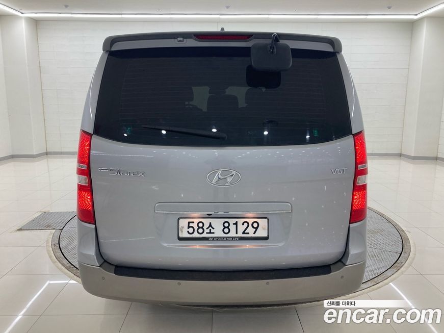 Hyundai Starex 2019