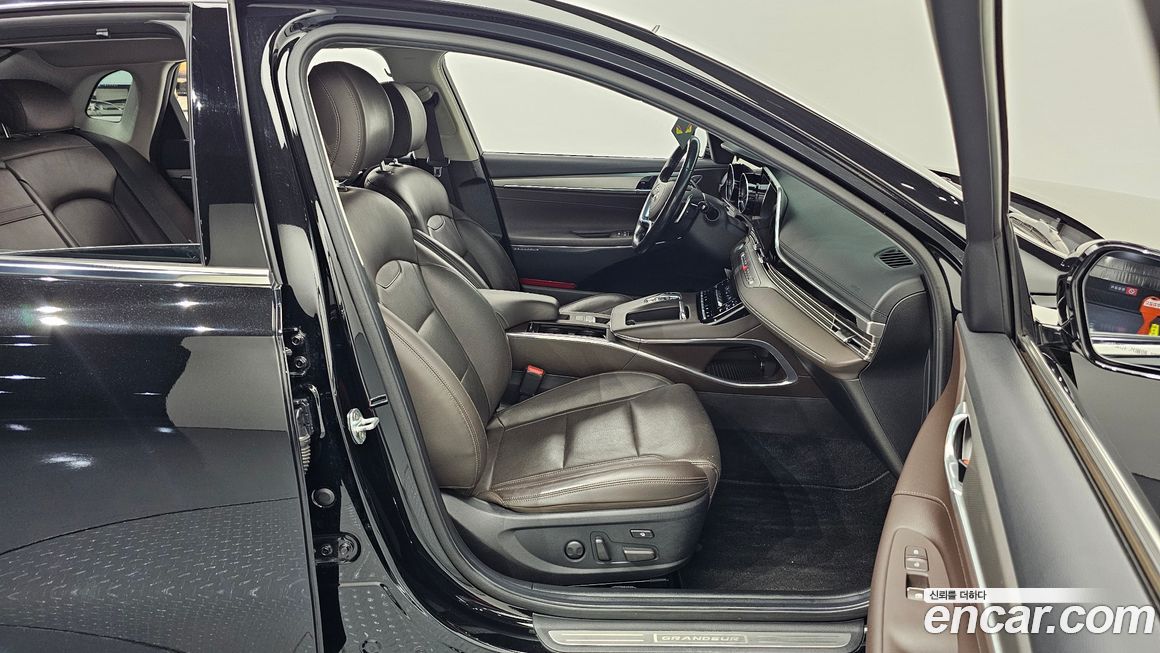 Hyundai Grandeur 2020