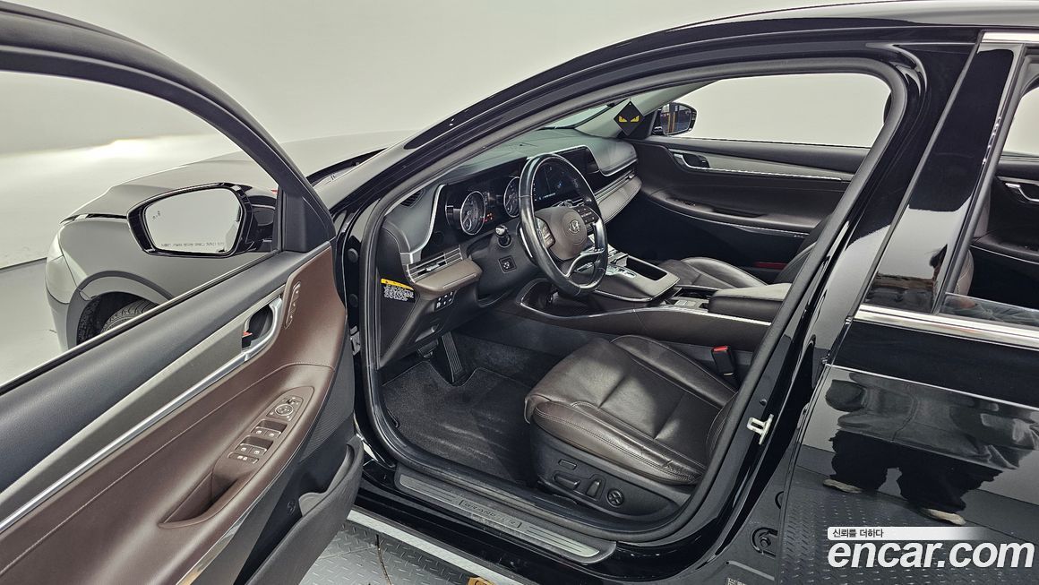 Hyundai Grandeur 2020