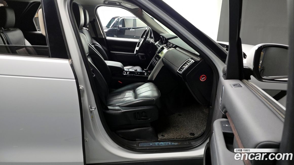 Land Rover Discovery 2017