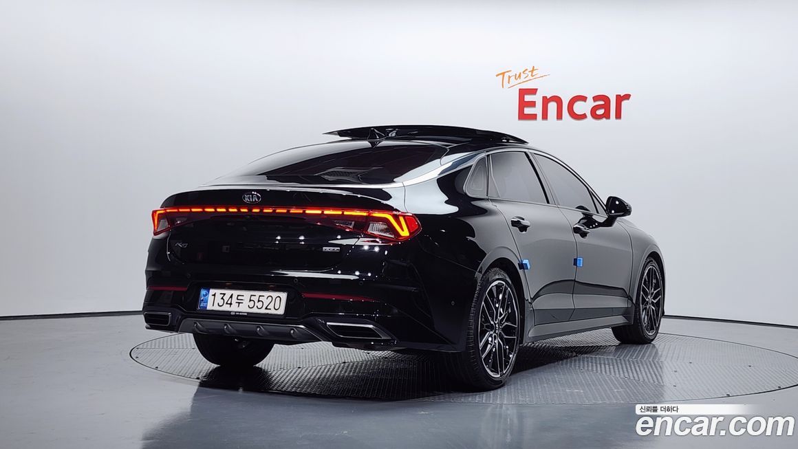 Kia K5 2021