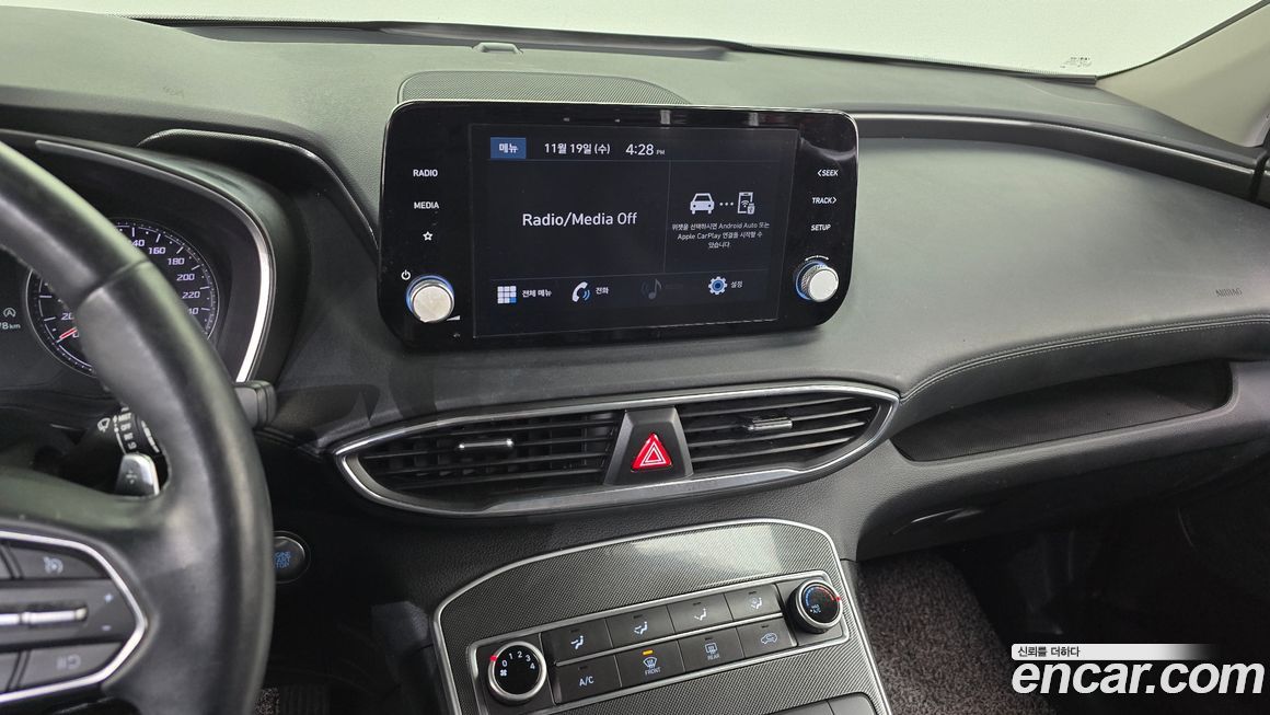 Hyundai Santafe 2021