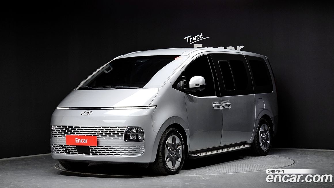 Hyundai Staria 2022