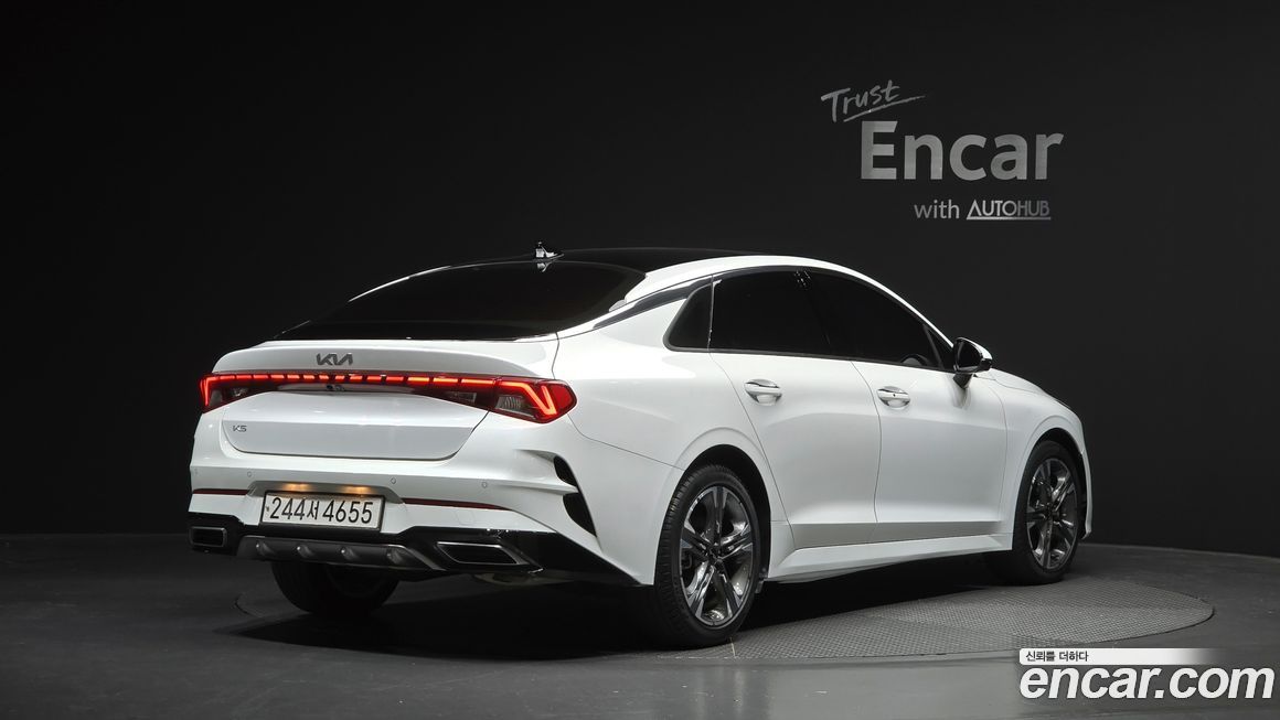 Kia K5 2023