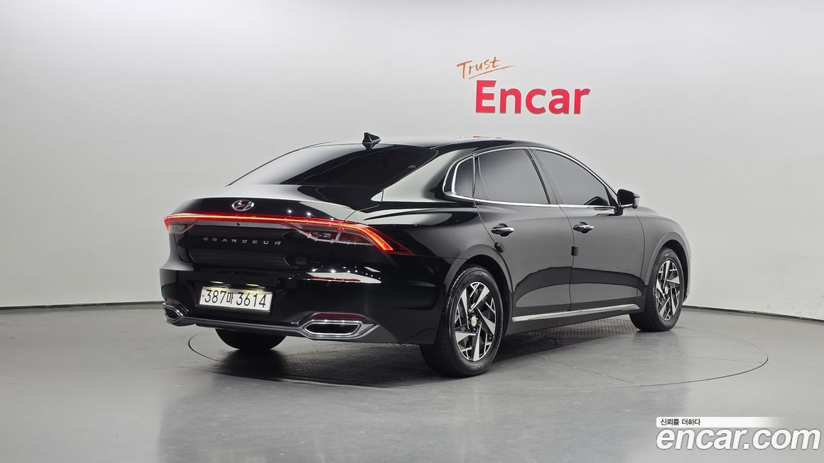 Hyundai Grandeur 2022