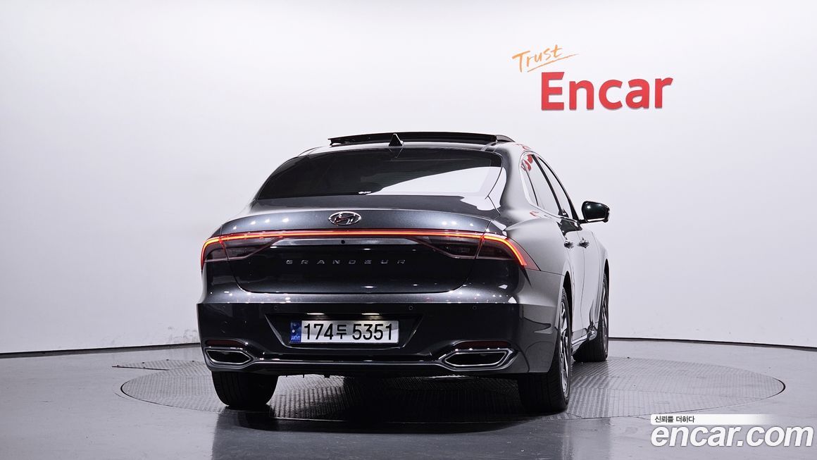 Hyundai Grandeur 2022