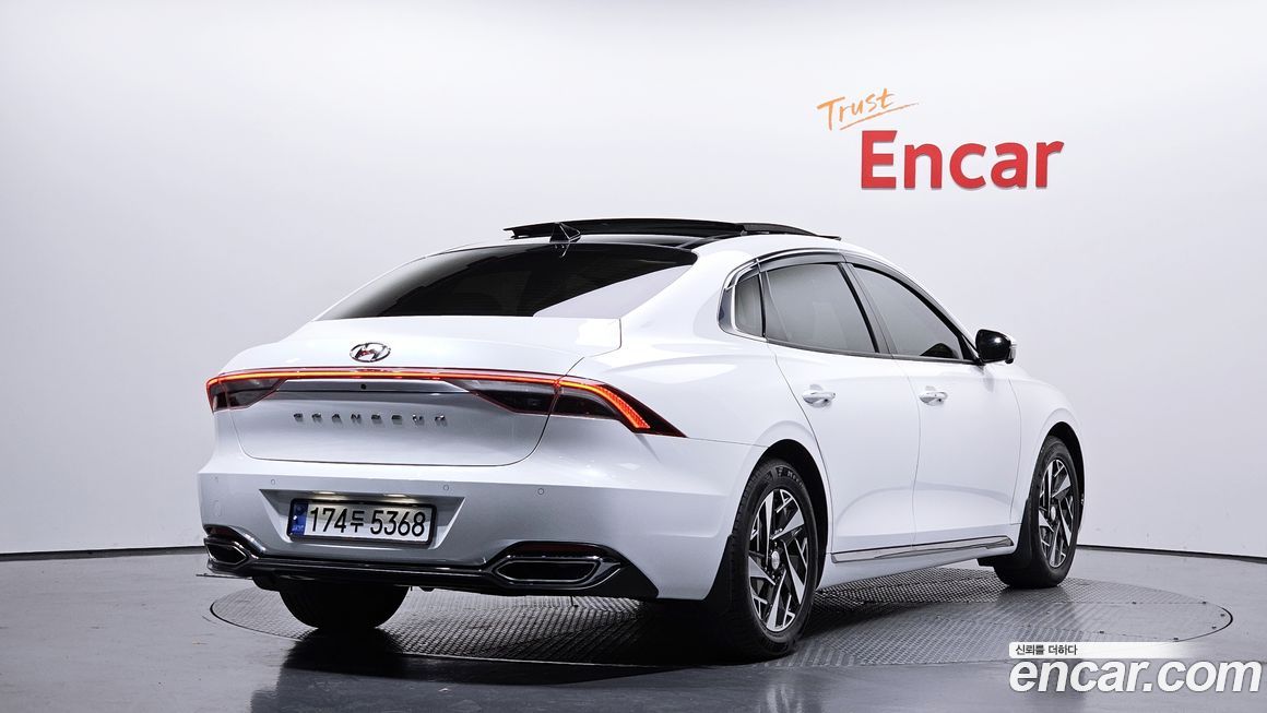 Hyundai Grandeur 2022