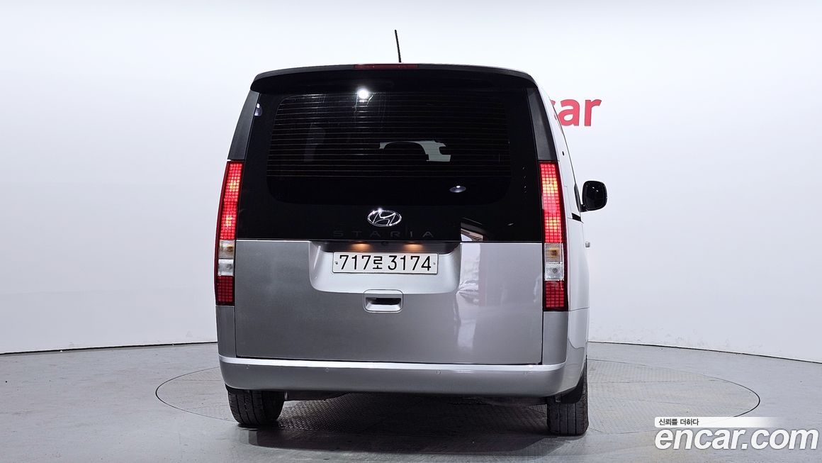 Hyundai Staria 2022