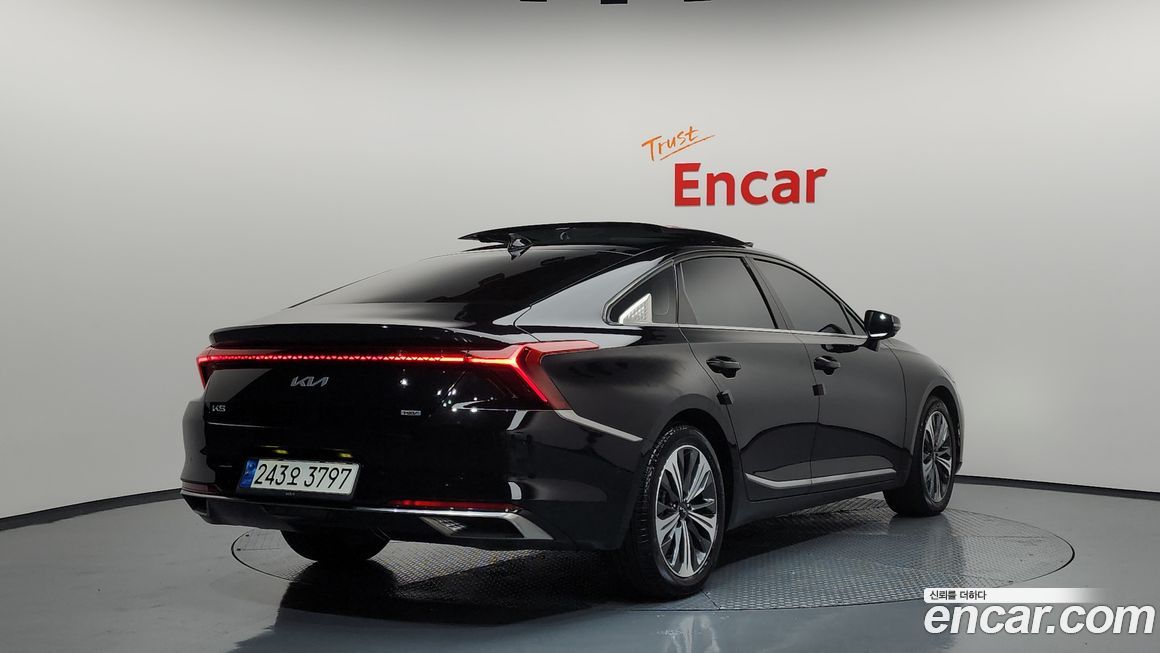 Kia K8 2023