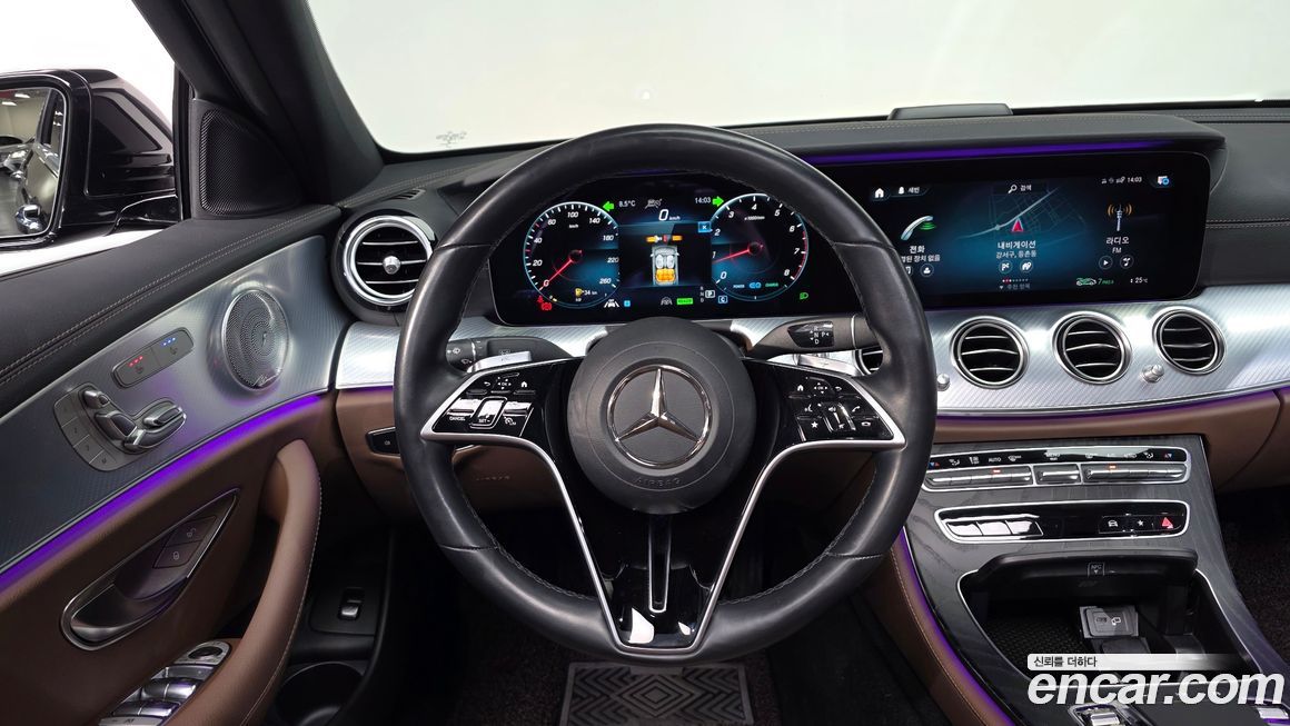 Mercedes-Benz E-Class 2021