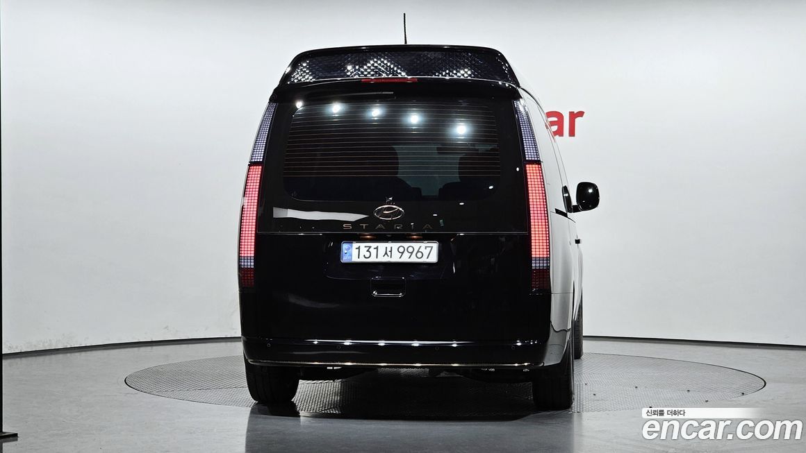 Hyundai Staria 2022