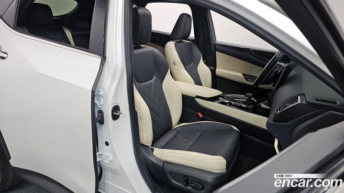 Lexus NX 2024